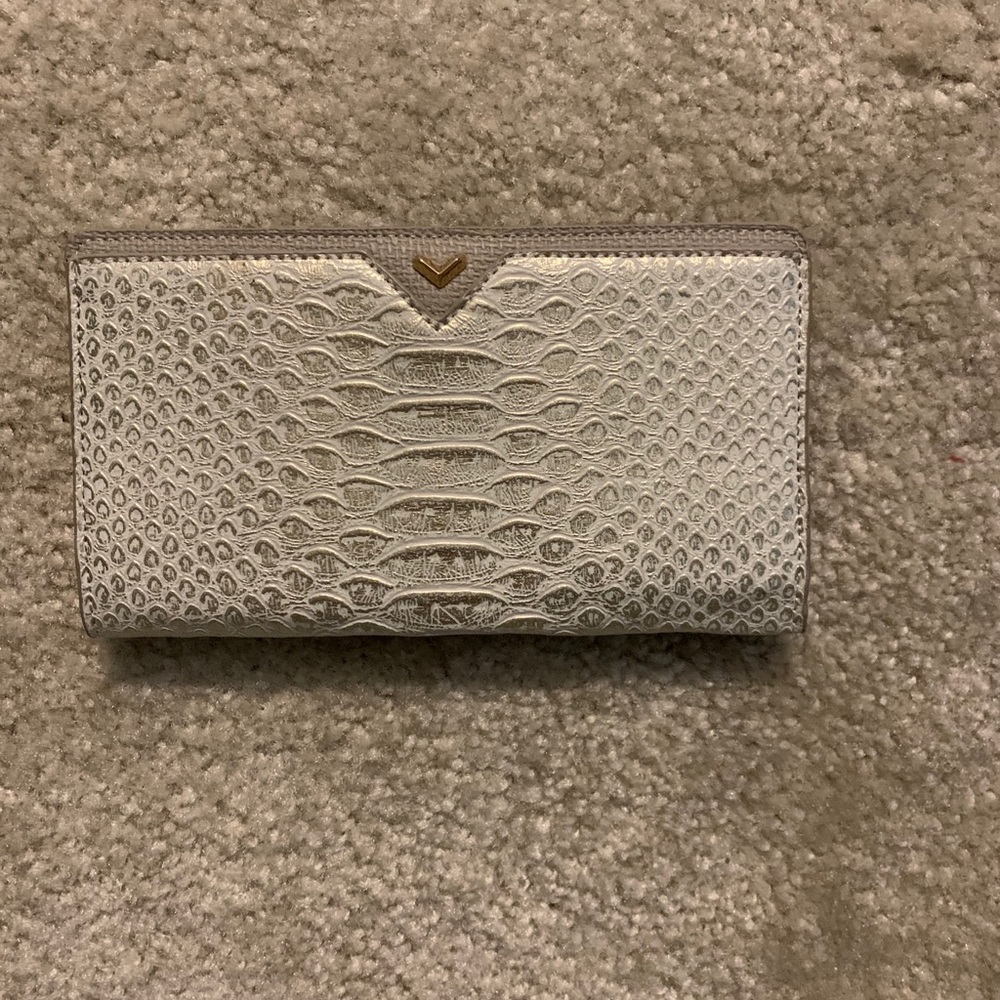 BRAND NEW snake skin wallet